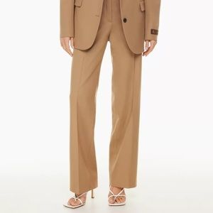 NWOT Babaton Aritzia Agency Pant in Saville Beige (size 2 Tall)
